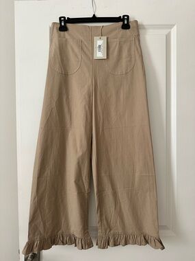 Wide Leg Ruffle Hem Pants in Khaki